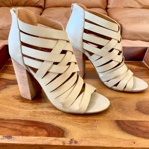 Off White Dolce By Mojo Moxy Open Toe Heels